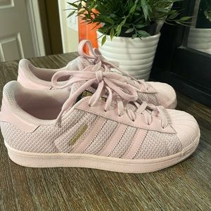 Pink Adidas Superstar Shell Toe Sneakers Size Mens 5.5/ Womens 6.5 (EU W 37/38)